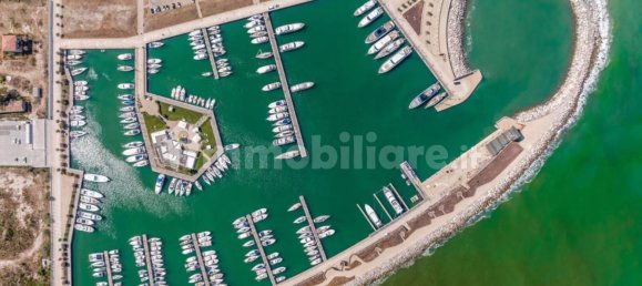 1 bedroom Garage in Pisa, Italy No. 67284 11