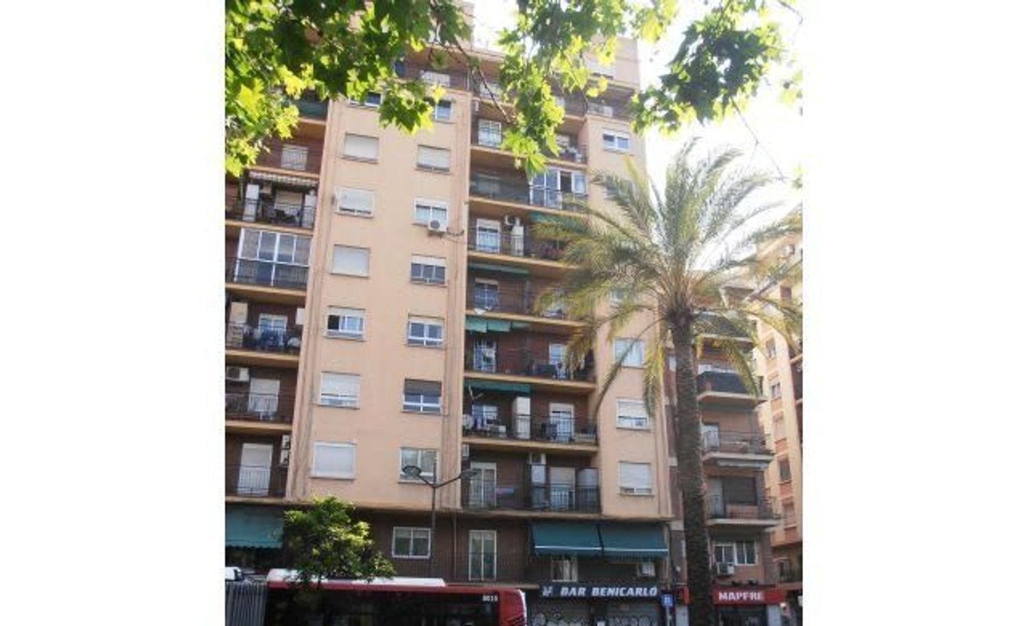 50m² Commercial property in Valencia, Spain No. 168055