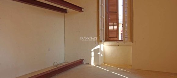 Adosado de 5 dormitorios en Mdina, Malta No. 11040 24