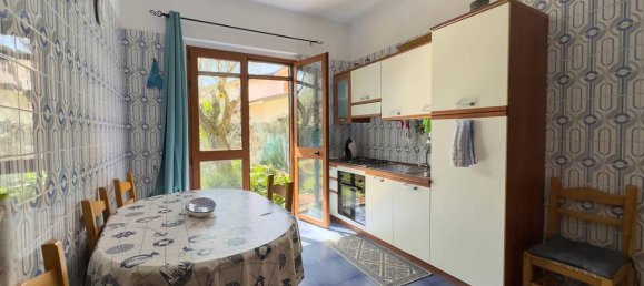 Вилла с 5 комнатами в Капотерра, Италия № 38758 15