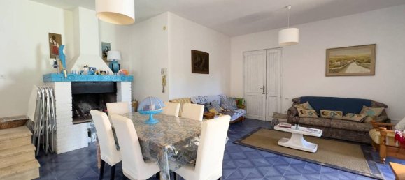 Вилла с 5 комнатами в Капотерра, Италия № 38758 11