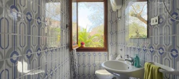 Вилла с 5 комнатами в Капотерра, Италия № 38758 14