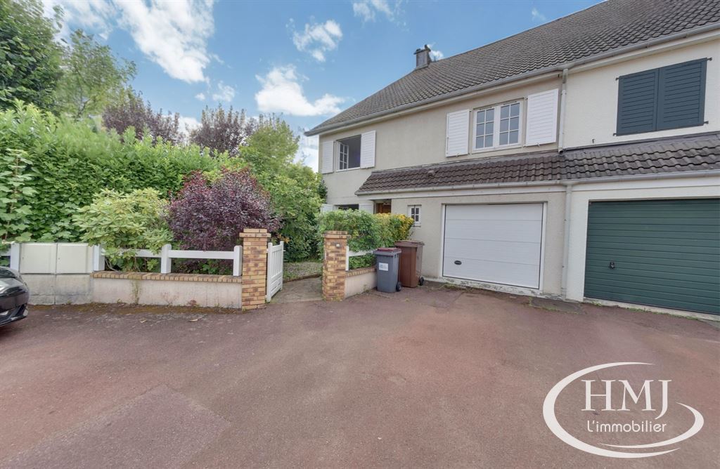 4 Schlafzimmer Haus in Lisses, France, Nr. 178199