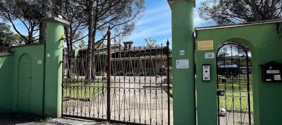 17-salle Villa à Latina, Italy No. 83728 9