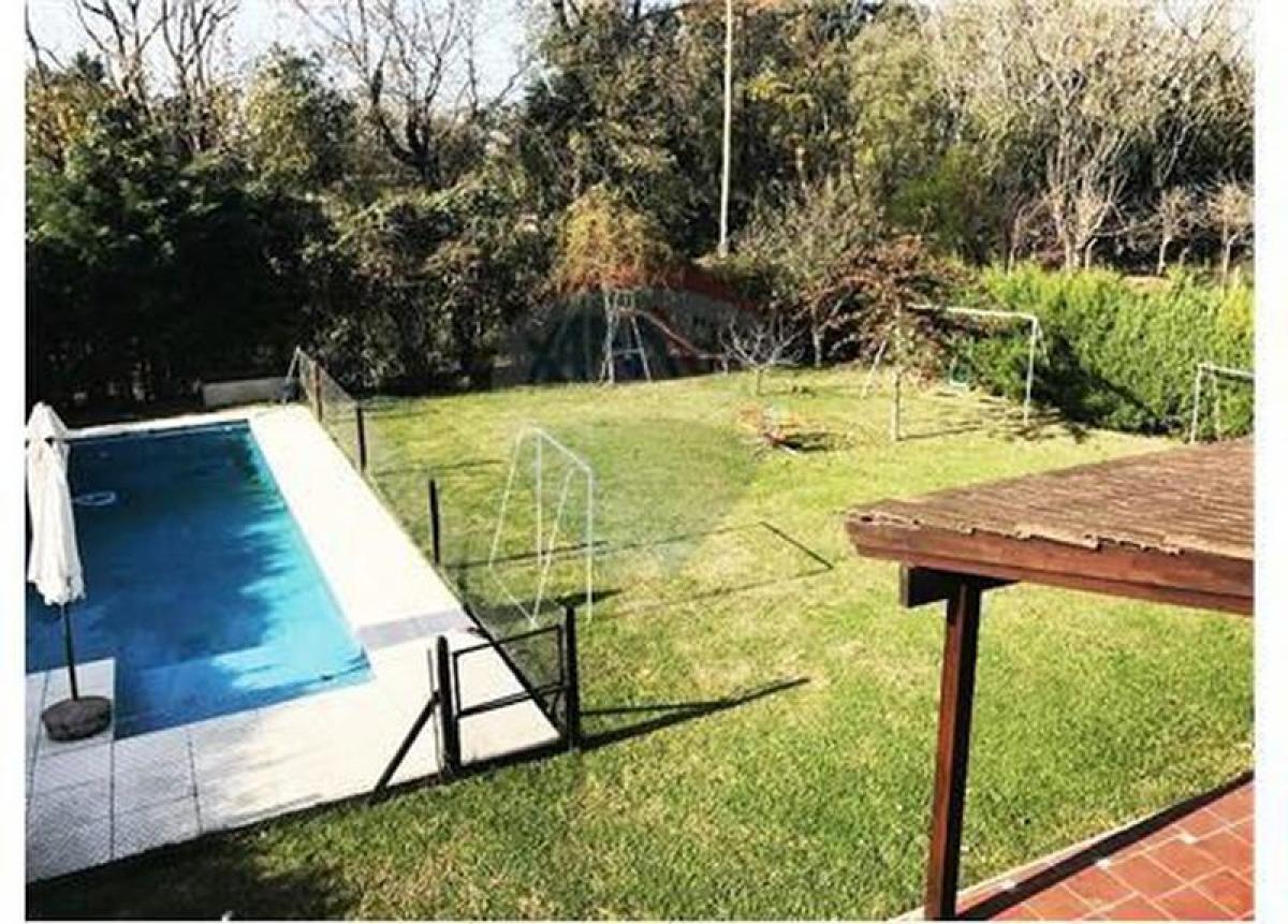 4 bedrooms House in Escobar, Argentina No. 3400