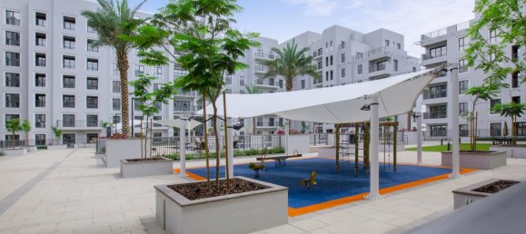 3 bedrooms Apartment in Town Square, UAE No. 111048 11