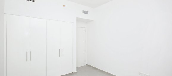 3 bedrooms Apartment in Town Square, UAE No. 111048 25