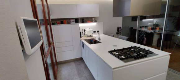 6-Zimmer Penthouse in Vignola, Italy, Nr. 24449 2