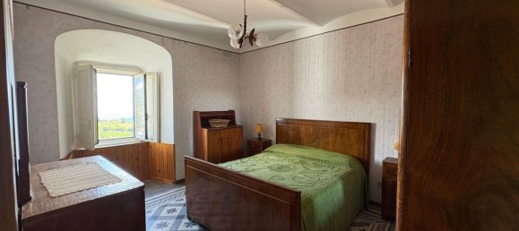 6 rooms House in Capracotta, Italy No. 283644 8