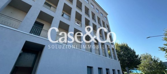 Квартира с 2 комнатами в Брешиа, Италия № 335565 14