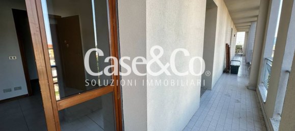 Квартира с 2 комнатами в Брешиа, Италия № 335565 8