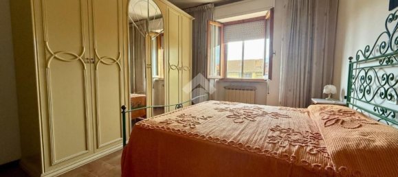 8 غرف نوم شقة في Gubbio, Italy رقم 358125 16