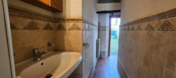 5 rooms House in Forte dei Marmi, Italy No. 194149 12