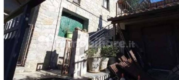 3 Schlafzimmer Wohnung in Pignola, Italy, Nr. 347806 5