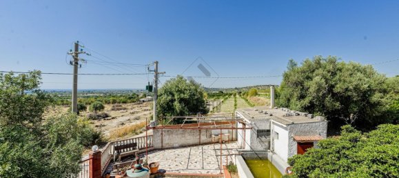 4 rooms Villa in Noto, Italy No. 282403 12