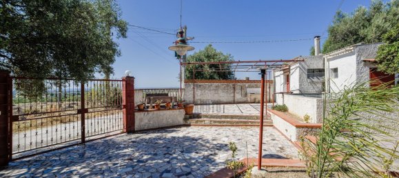 4 rooms Villa in Noto, Italy No. 282403 8