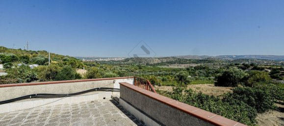 4 rooms Villa in Noto, Italy No. 282403 16