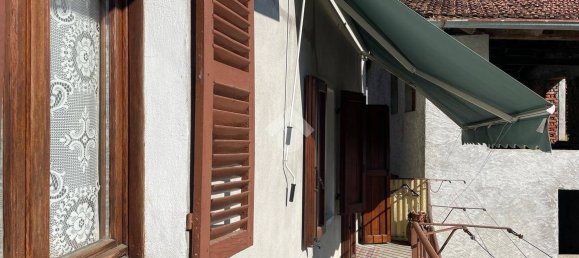 Дом с 4 спальнями в Камандона, Италия № 52652 29