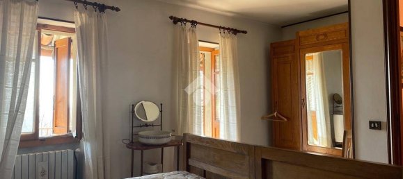 Дом с 4 спальнями в Камандона, Италия № 52652 30