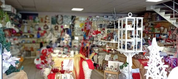 4 bedrooms Apartment in Strangolagalli, Italy No. 104465 3