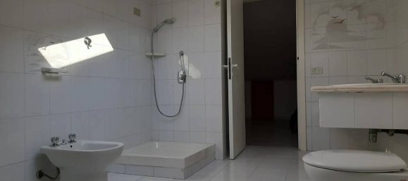 3 rooms Apartment in Ancona, Italy No. 177422 20