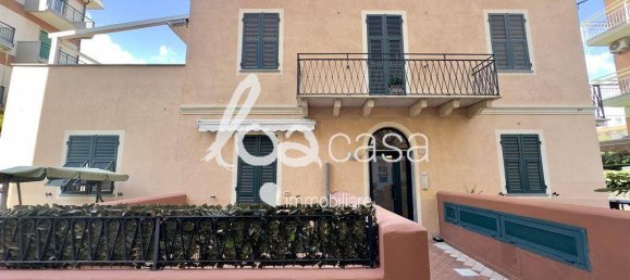 1 bedroom Apartment in Pietra Ligure, Italy No. 335660 23