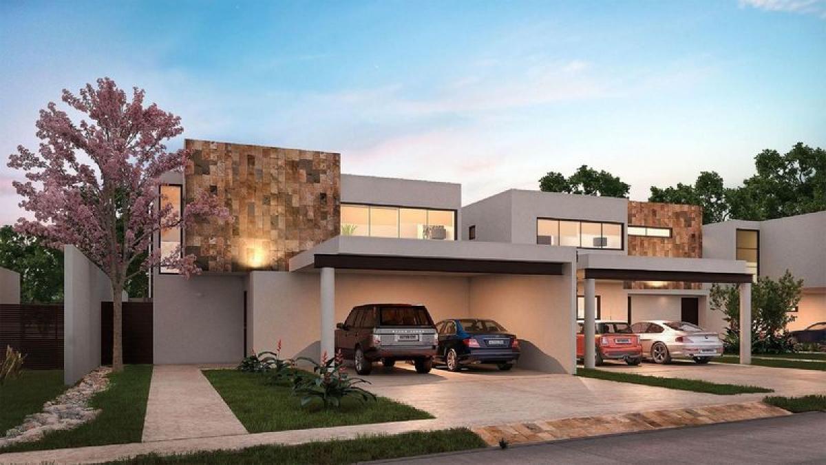 3 bedrooms House in Merida, Mexico No. 32106