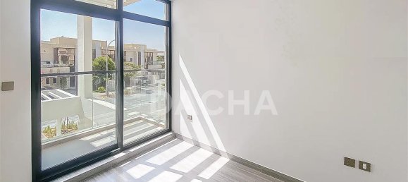 Moradia em banda T3 em DAMAC Hills (Akoya by DAMAC), UAE N.º 27724 4