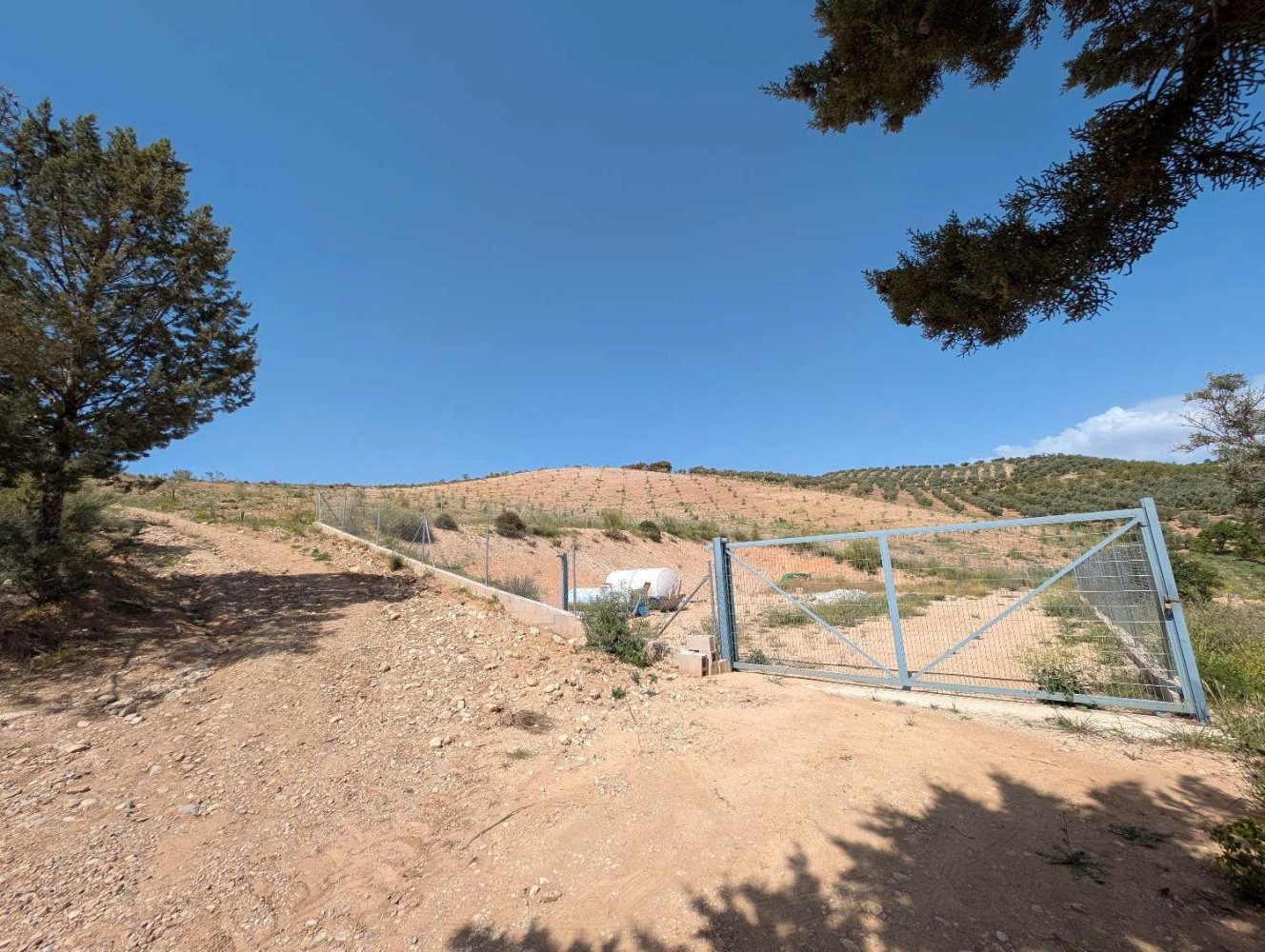 35000m² Land in Alhama de Granada, Spain No. 250587