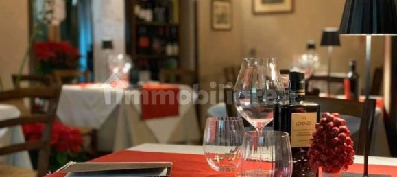 Propiedad comercial de 3 habitaciónes en Cefalù, Italy No. 48179 9