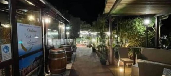 Propiedad comercial de 3 habitaciónes en Cefalù, Italy No. 48179 10