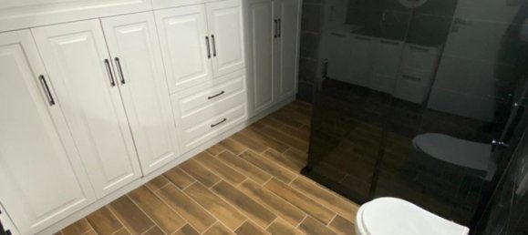 Villa 5+3 in Yomra, Turkey No. 20809 8