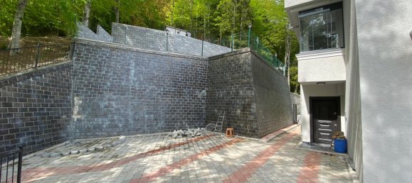 Villa 5+3 in Yomra, Turkey No. 20809 17