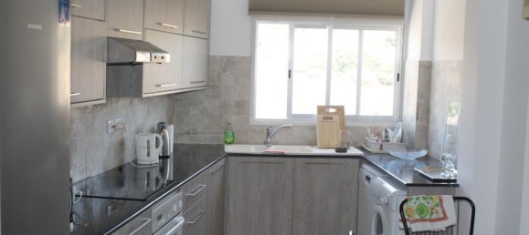 3 bedrooms Apartment in Limassol, Cyprus No. 1776 3