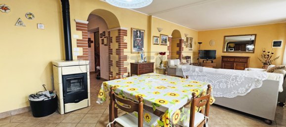 4 bedrooms House in Brogliano, Italy No. 361455 15
