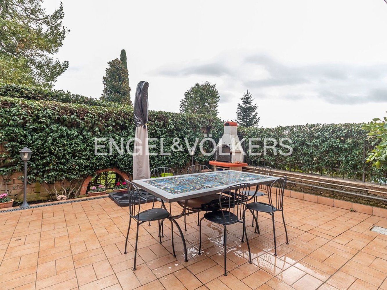 5 rooms Villa in Morlupo, Italy No. 131942