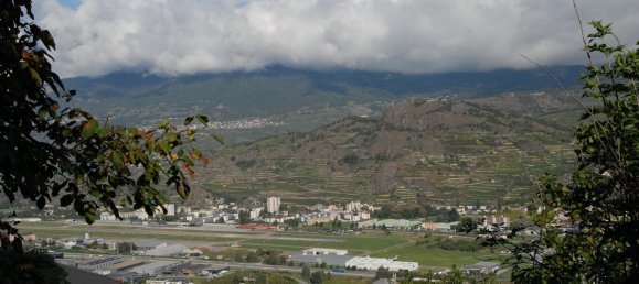 1110m² Land in Salins, Switzerland No. 323 5