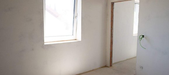 3 rooms Apartment in Gmunden, Austria No. 151717 2