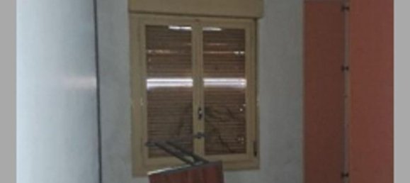 Apartamento de 3 dormitorios en Sassuolo, Italy No. 327422 28