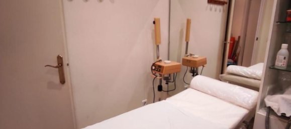 Propriété commerciale à Malgrat de Mar, Spain 80m² No. 60310 3