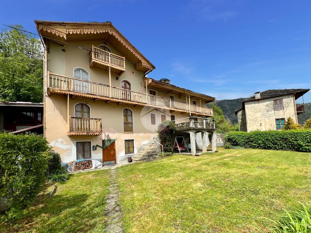 2 rooms Apartment in Viù, Italy No. 70295