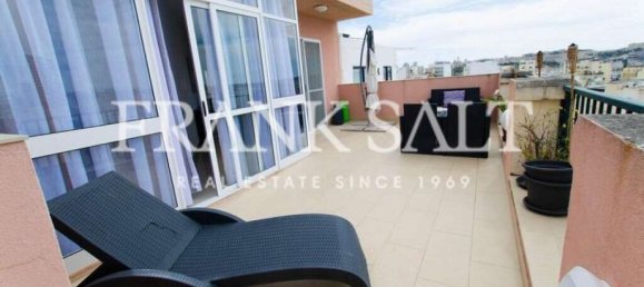 2 bedrooms Penthouse in Gzira, Malta No. 3347 16