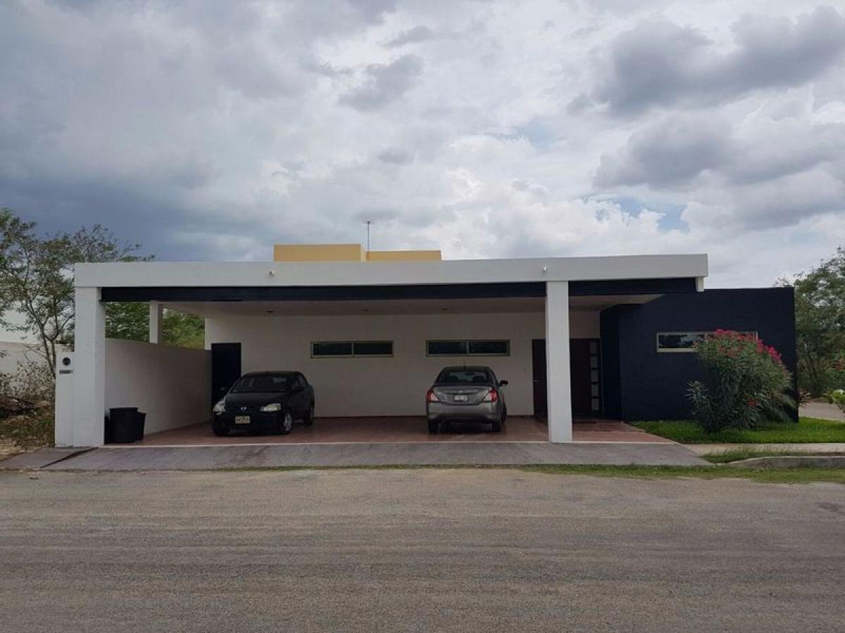 5 bedrooms House in Merida, Mexico No. 66451