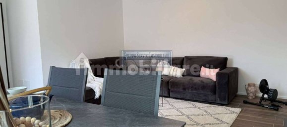 Квартира с 2 спальнями в Альсерио, Италия № 288080 14