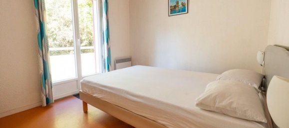 2 bedrooms House in Saint-Georges-de-Didonne, France No. 295846 3