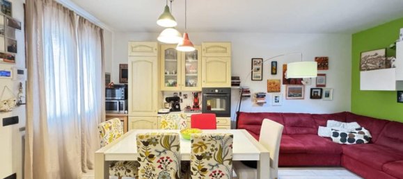 2 bedrooms Apartment in Empoli, Italy No. 358795 4