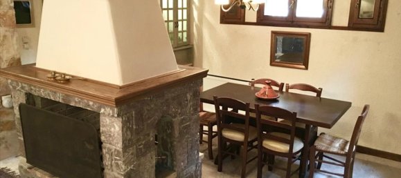 234m² Property in Boeotia, Greece No. 4769 2