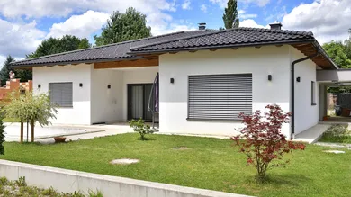 3 bedrooms Bungalow in Gschwandt, Austria No. 197418