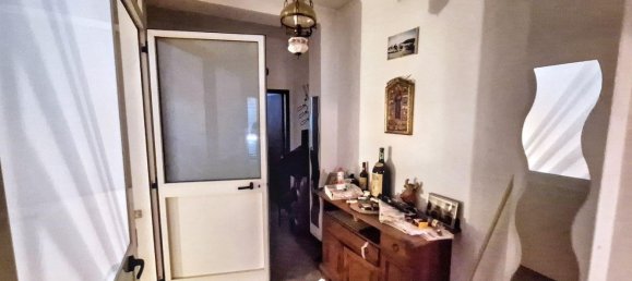3 bedrooms Apartment in Agliana, Italy No. 261753 5