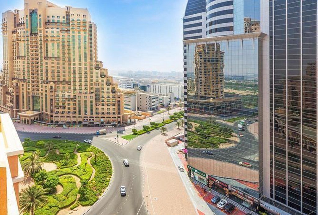 Terreno en Dubai, UAE 16722 m² No. 8970
